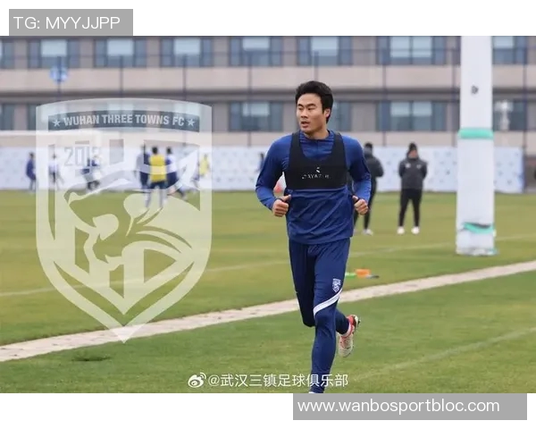 三镇外援朴志洙妻子海滩比基尼美照引发热议景美人更美