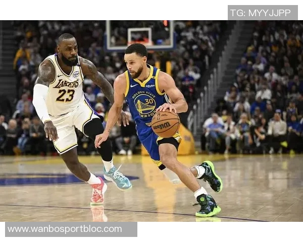 库里出战提升勇士战绩与进攻效率明显对比分析