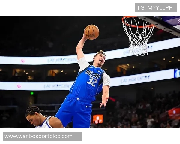 弗拉格勇于尝试错误助力球队成功展现自信与成长